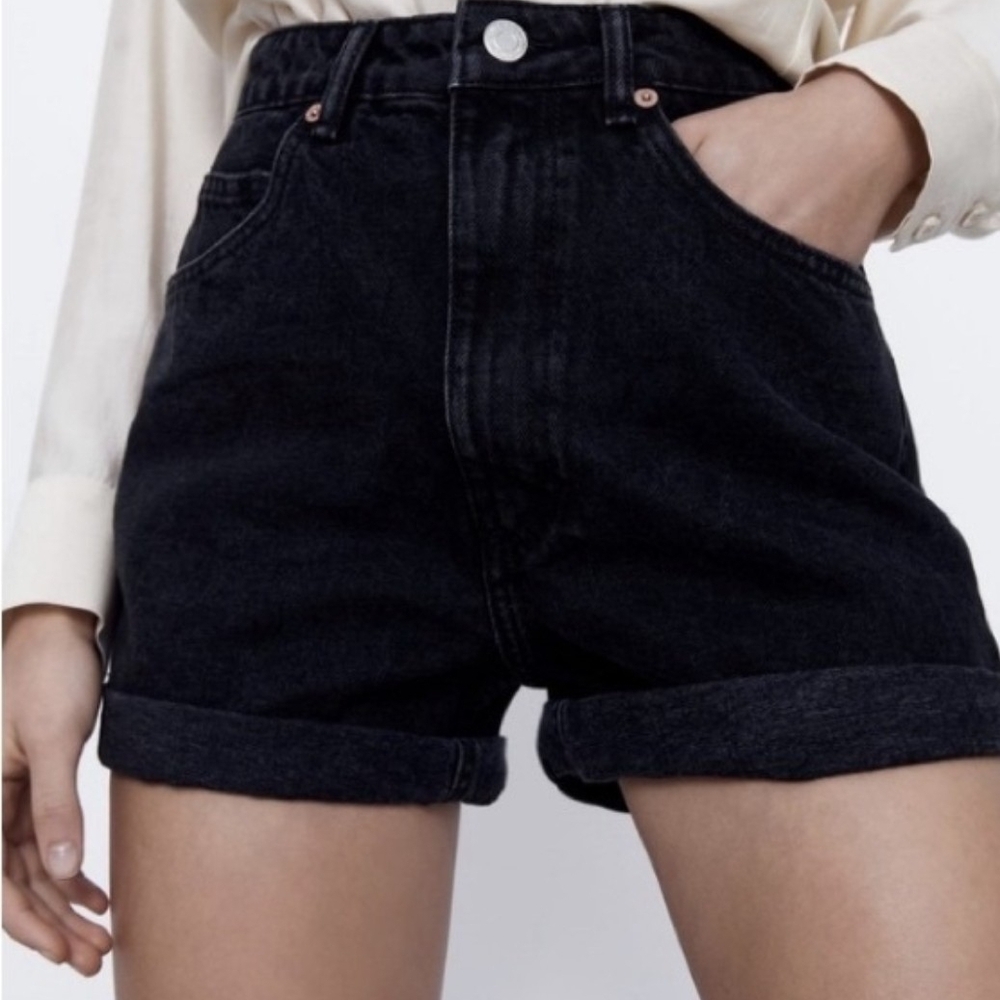 Zara Mom Fit Denim Shorts